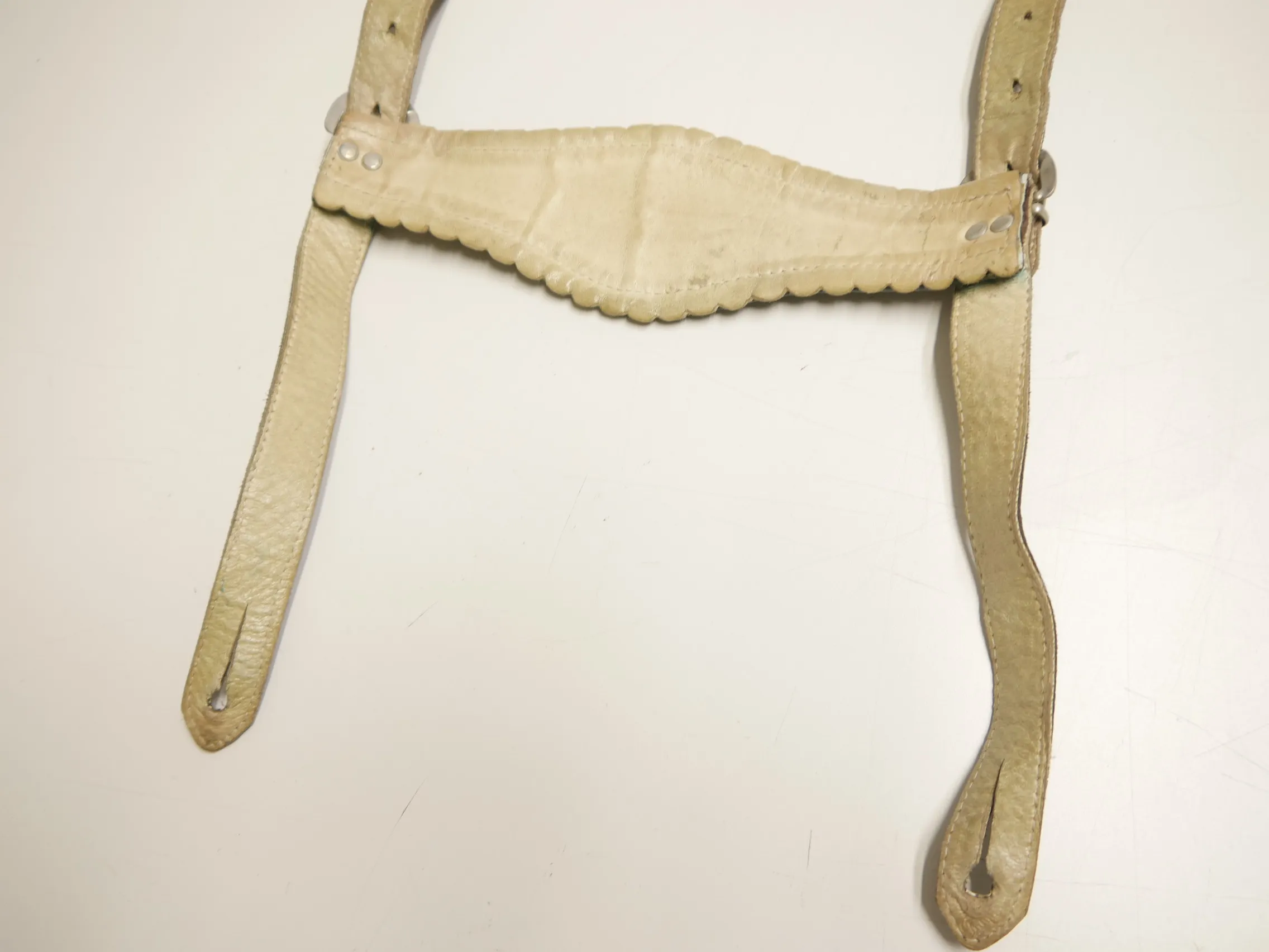 70/80er Vintage Lederhose Hosenträger braun blanker Latz Wildleder L: 102 cm
