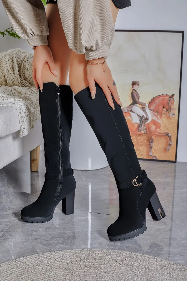 Chana-Stiefel mit Absatz