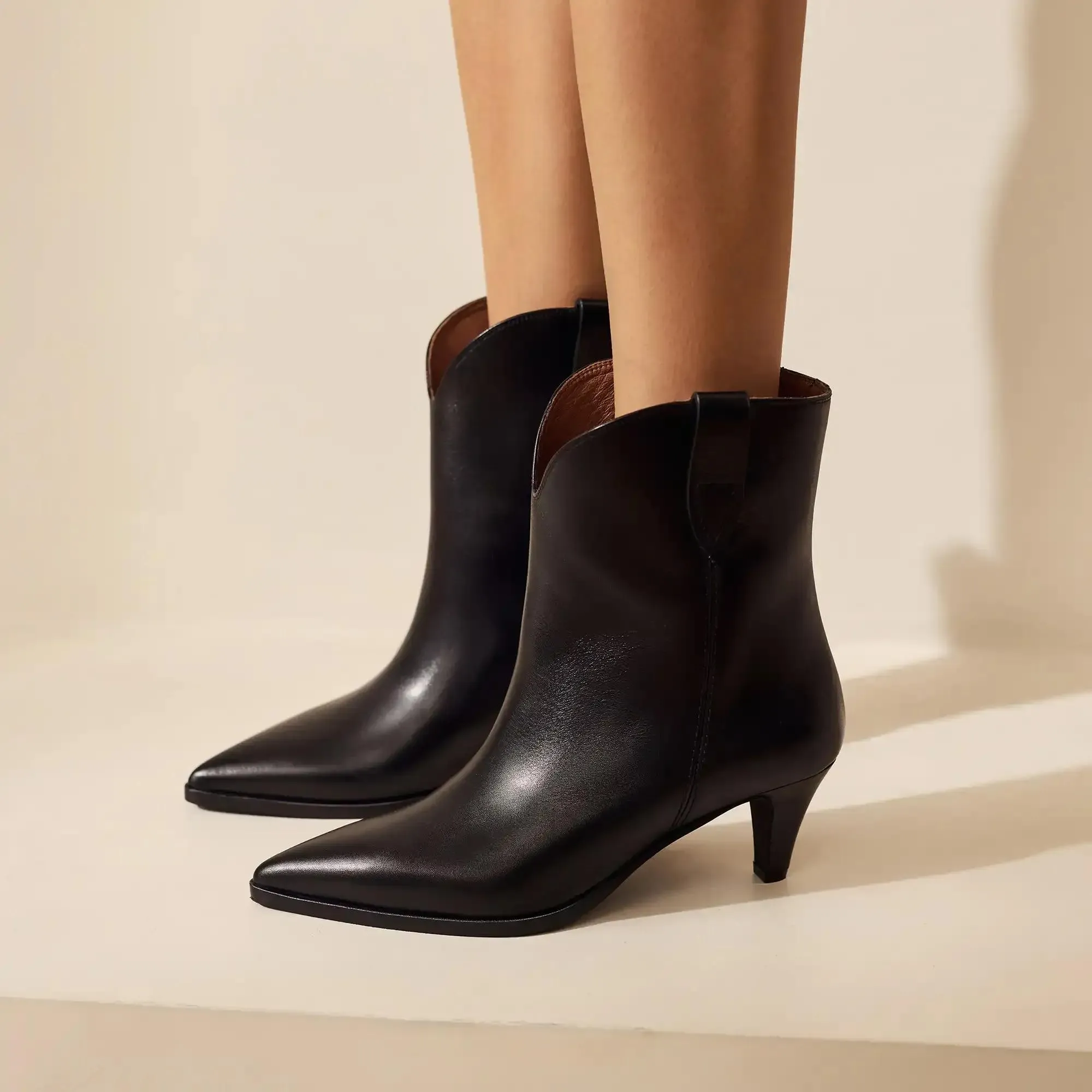   Isabel Bernard  Isabel Bernard Vendôme Louane black calfskin leath Schwarz  Stiefel 