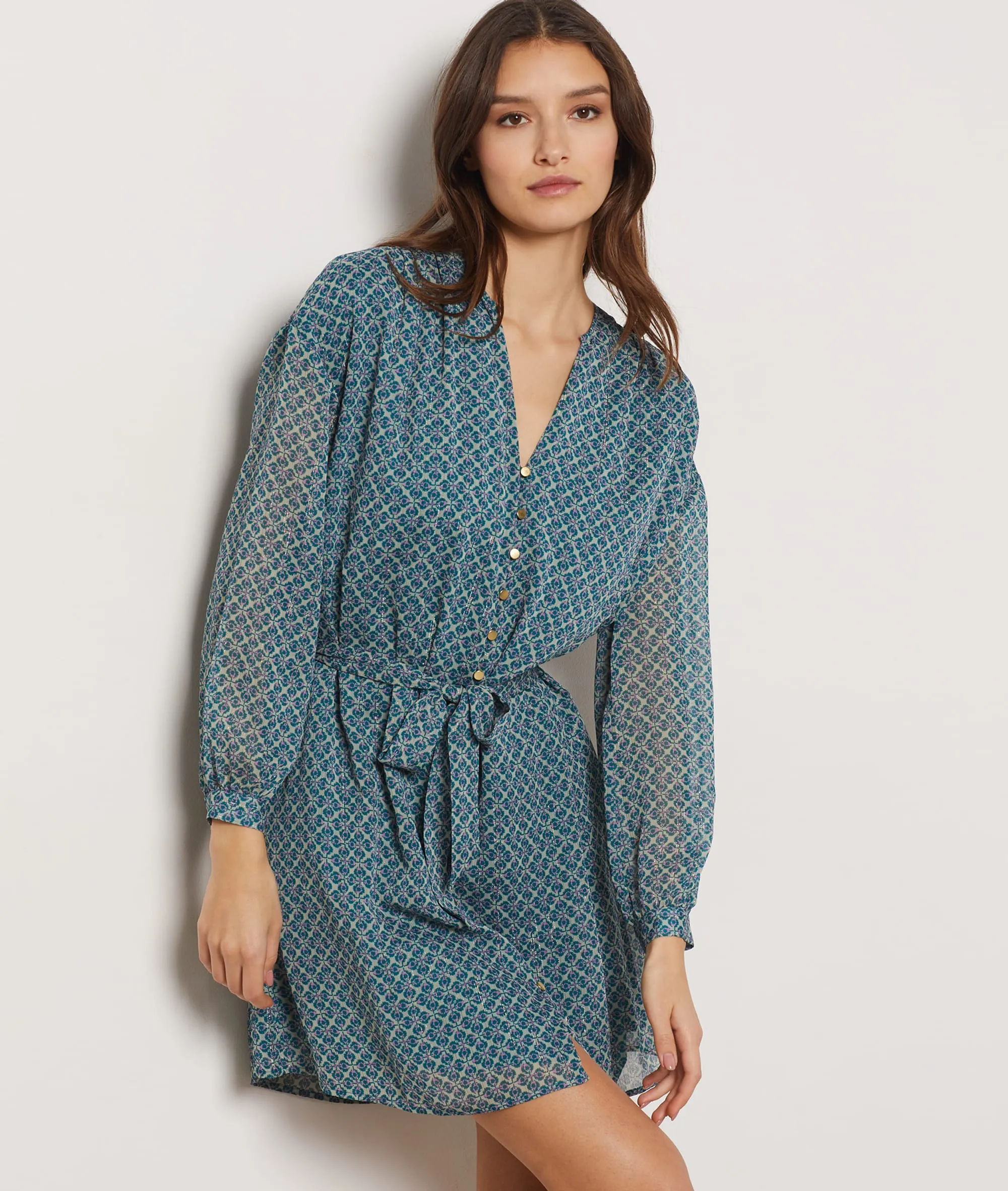 Langes kleid mit kurzen ärmeln und print VISCOSE