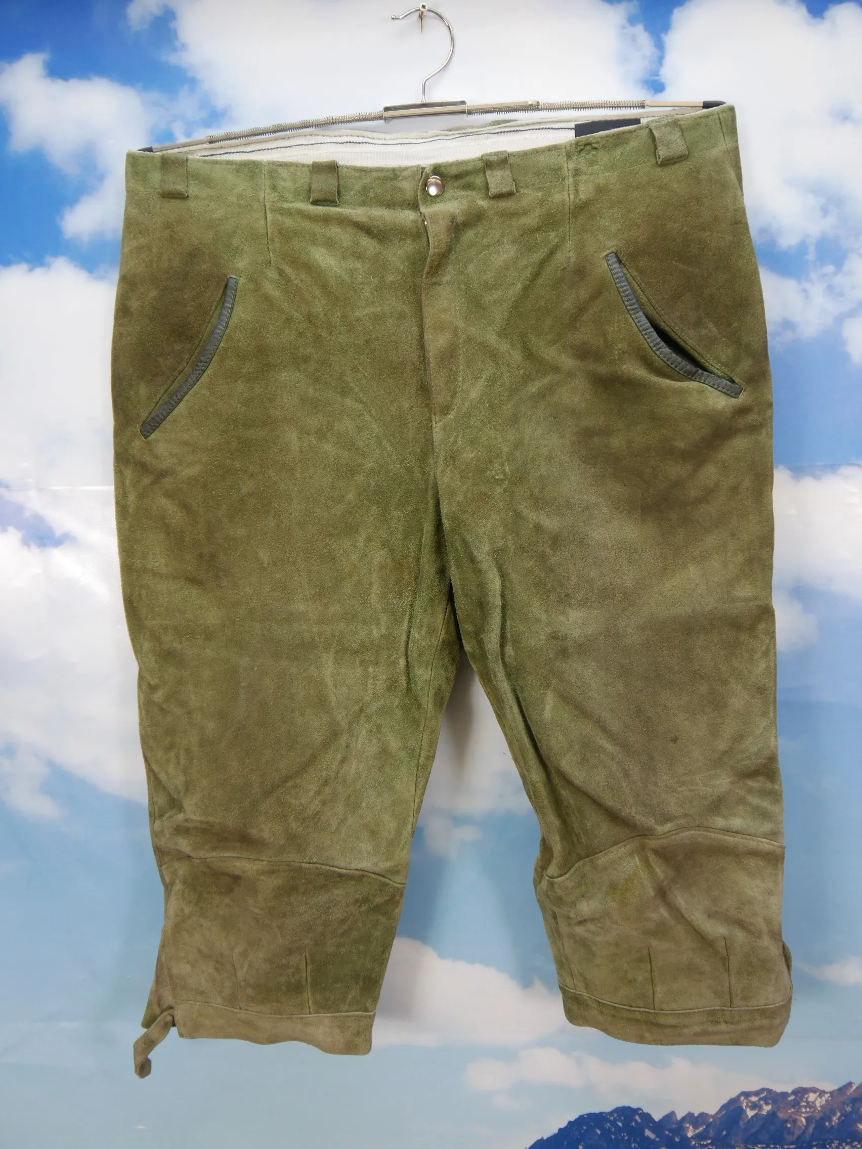 Schlicht und traditionell alte schöne verspeckte Kniebund Lederhose Gr.25 / 50